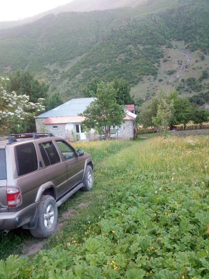 Guesthouse Mamuka Zhabesh Zhabeshi Exteriör bild